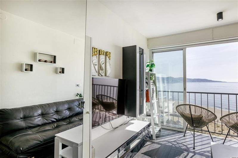 K Beach D-Luxe Empuriabrava Exterior photo